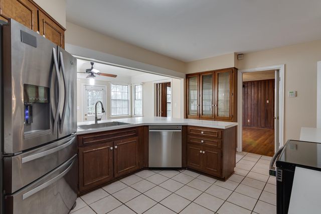 3064 OLD BROWNSVILLE RD, Bartlett, TN 38134