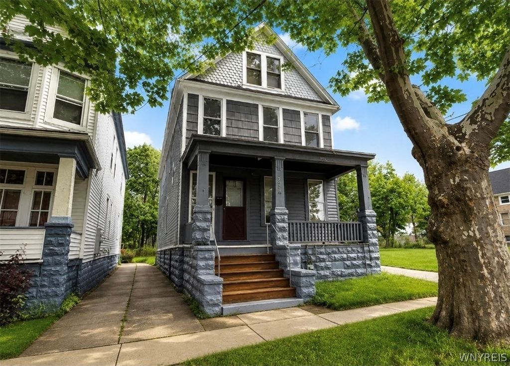 251 Moselle Street, Buffalo, NY 14211