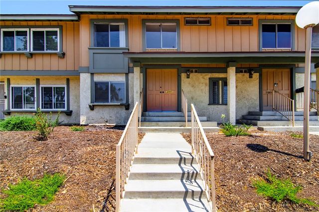 18931 Kittridge Street 73, Reseda, CA 91335