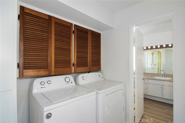 18931 Kittridge Street 73, Reseda, CA 91335