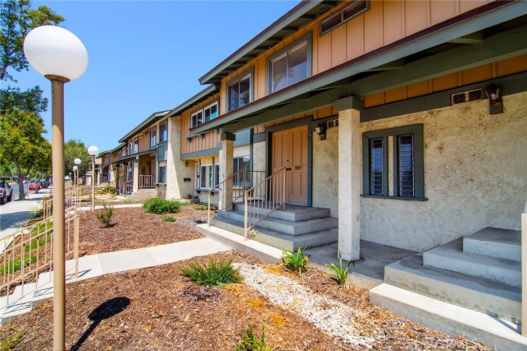 18931 Kittridge Street 73, Reseda, CA 91335