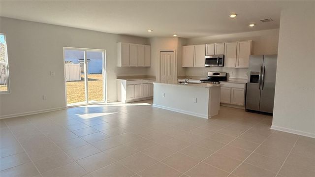 1542 JESSICA BOULEVARD, Winter Haven, FL 33884