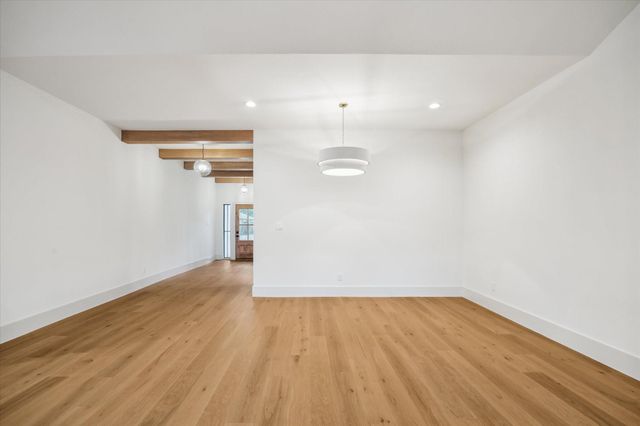 6227 Grovewood Lane, Houston, TX 77008