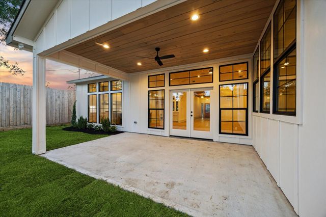 6227 Grovewood Lane, Houston, TX 77008