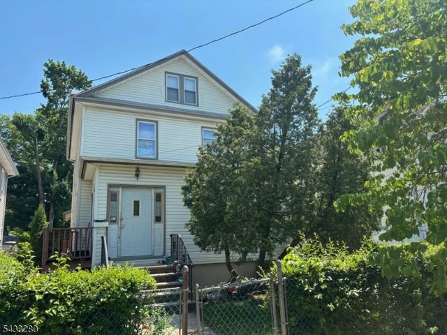 1338 E 2Nd St, Plainfield City, NJ 07062