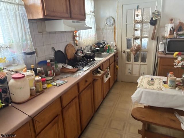 1338 E 2Nd St, Plainfield City, NJ 07062