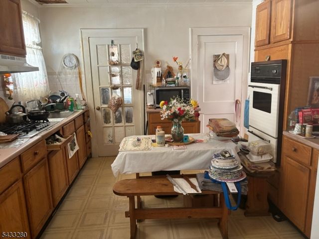 1338 E 2Nd St, Plainfield City, NJ 07062