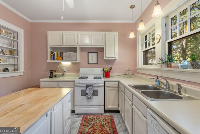 1161 Orme Circle NE, Atlanta, GA 30306