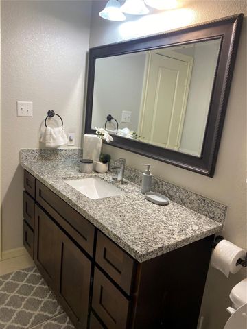 6513 Knox Street, Houston, TX 77091