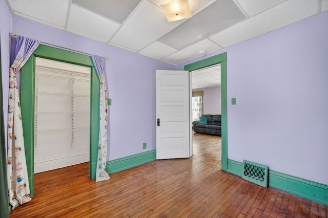 2342 Amherst Street, Des Moines, IA 50313
