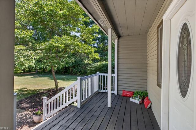 1605 Cornus CT, Suffolk, VA 23433