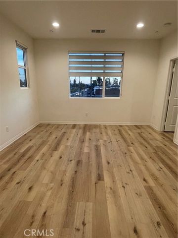 200 N Standard, Santa Ana, CA 92701