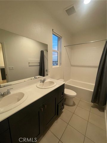 200 N Standard, Santa Ana, CA 92701