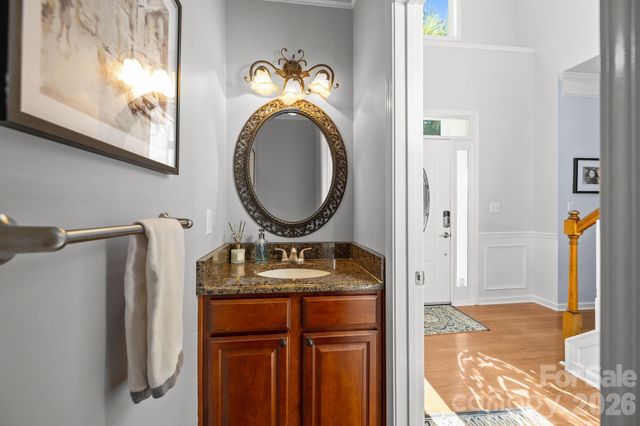 13934 Kings Carriage Lane, Charlotte, NC 28278