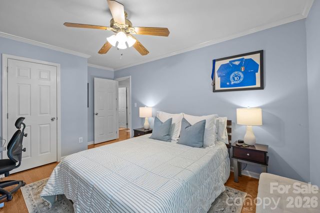 13934 Kings Carriage Lane, Charlotte, NC 28278