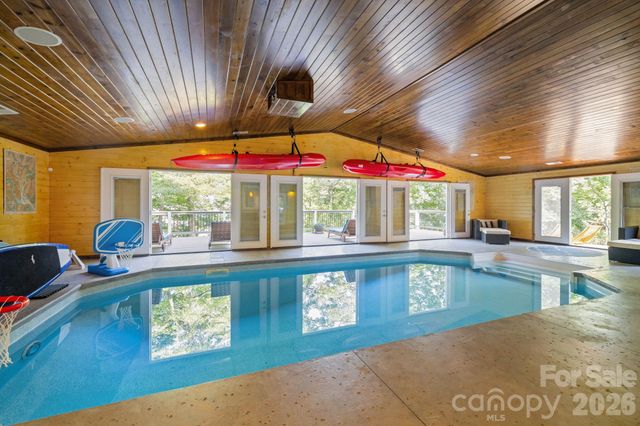 13934 Kings Carriage Lane, Charlotte, NC 28278