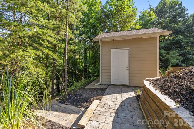 13934 Kings Carriage Lane, Charlotte, NC 28278
