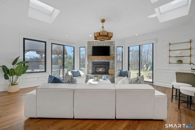 25 Wildwood Road, Stamford, CT 06903