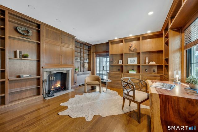 25 Wildwood Road, Stamford, CT 06903