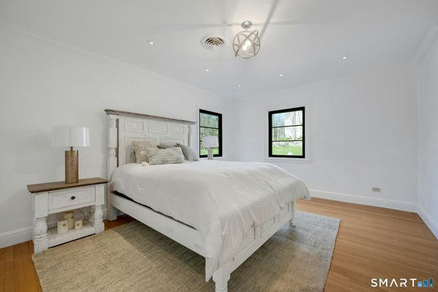 25 Wildwood Road, Stamford, CT 06903