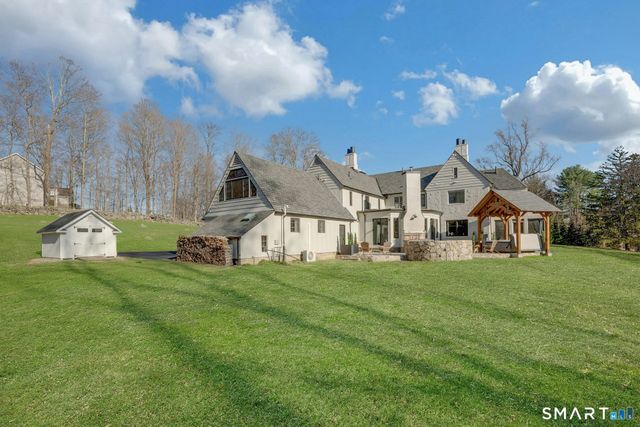 25 Wildwood Road, Stamford, CT 06903