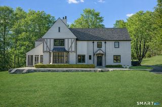 25 Wildwood Road, Stamford, CT 06903