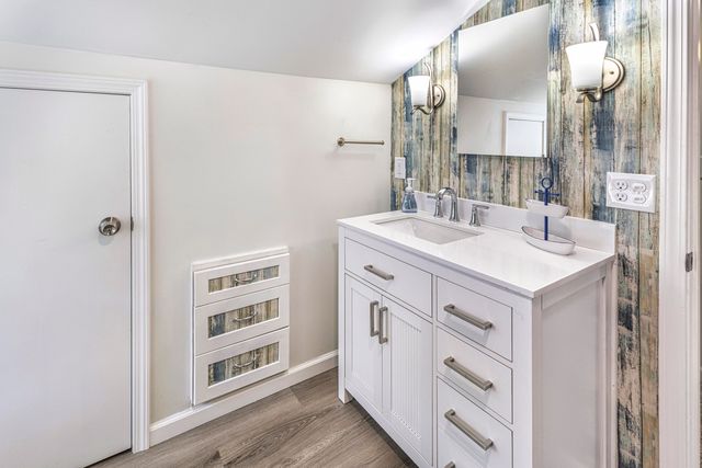 113 Wells Street, Houghton Lake, MI 48629