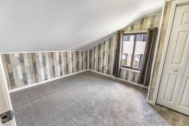 113 Wells Street, Houghton Lake, MI 48629