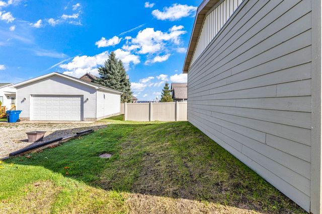 113 Wells Street, Houghton Lake, MI 48629