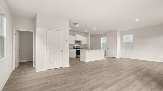 4410 Manor Hill Drive, Union City, GA 30291