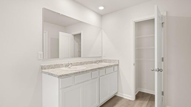 4410 Manor Hill Drive, Union City, GA 30291