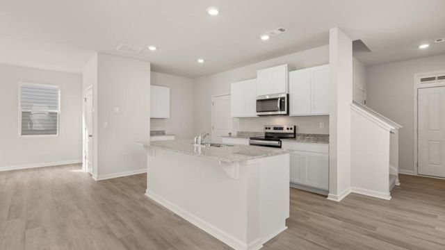 4410 Manor Hill Drive, Union City, GA 30291