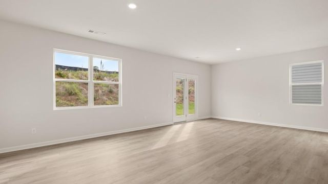 4410 Manor Hill Drive, Union City, GA 30291