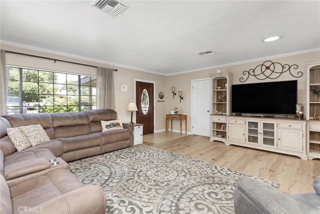 1218 Zanjero Court, Mentone, CA 92359