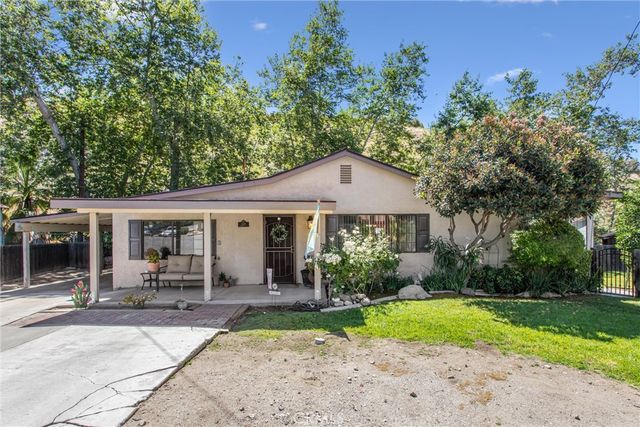 1218 Zanjero Court, Mentone, CA 92359