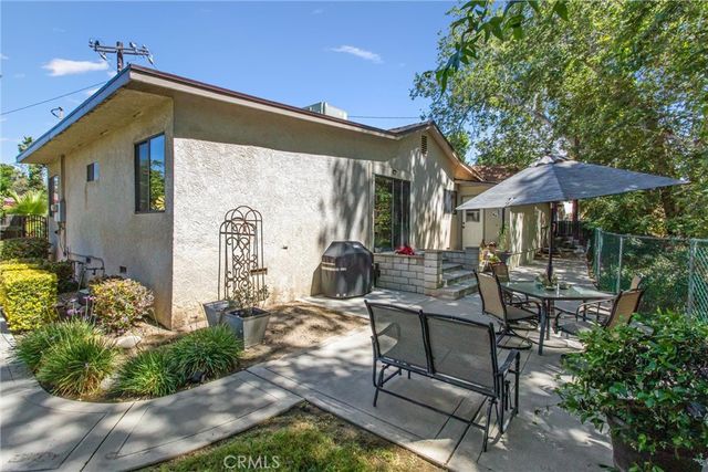 1218 Zanjero Court, Mentone, CA 92359