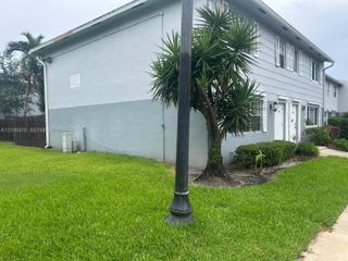 1774 SW 81st Ln 1-31, Davie, FL 33324