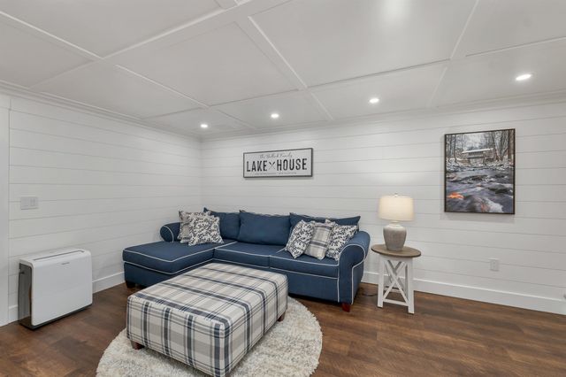 29 Natures View Drive, Laconia, NH 03246