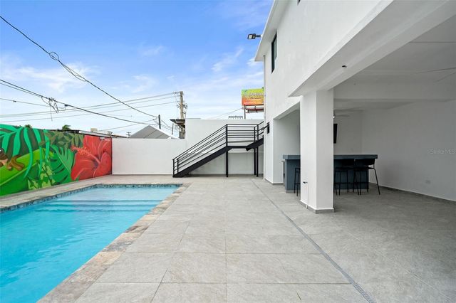 1035 CALLE MARGINAL VILLAMAR, Carolina, PR 00979