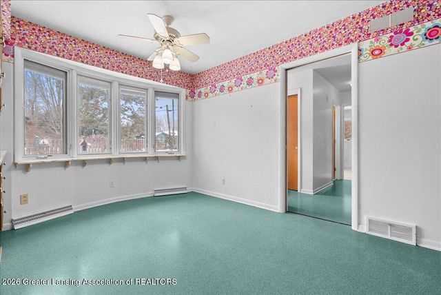 938 Applegate Lane, East Lansing, MI 48823