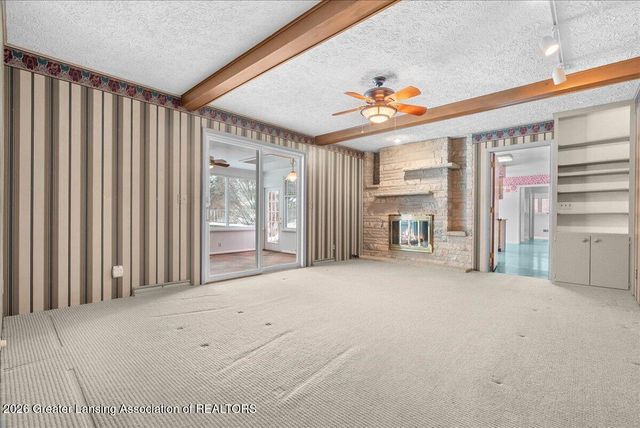 938 Applegate Lane, East Lansing, MI 48823