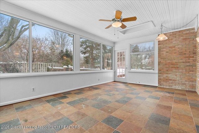 938 Applegate Lane, East Lansing, MI 48823