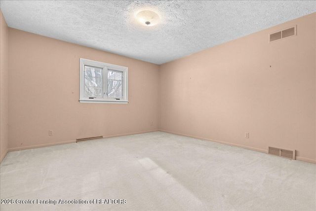 938 Applegate Lane, East Lansing, MI 48823