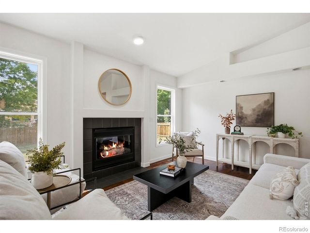 4009 Stoney Creek Drive, Fort Collins, CO 80525
