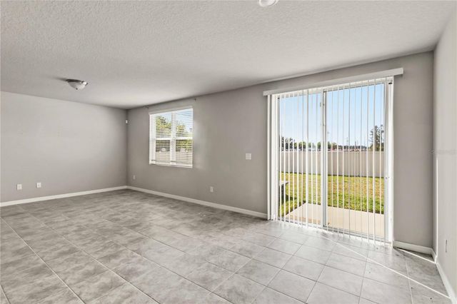 102 LOVELY COURT, Plant City, FL 33566