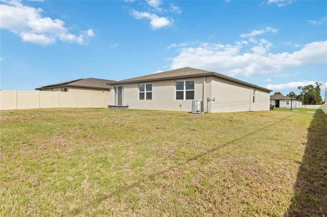 102 LOVELY COURT, Plant City, FL 33566