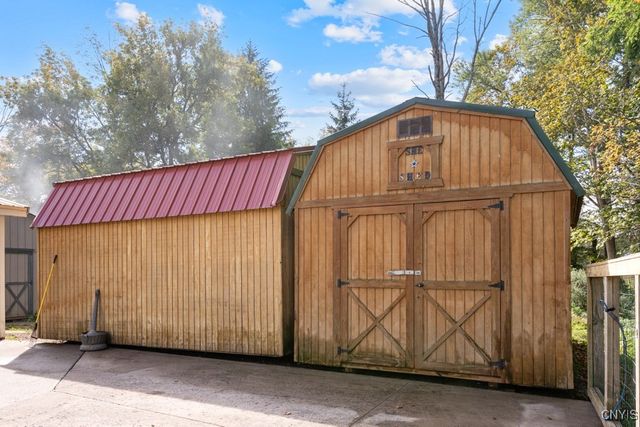 9646 US Route 20, Bridgewater, NY 13313