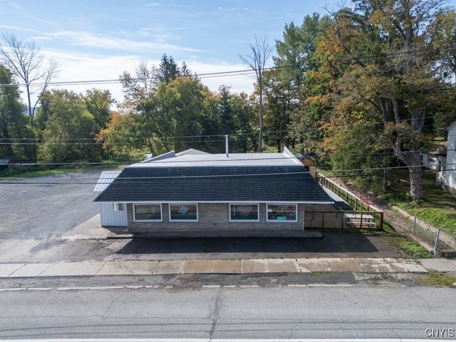 9646 US Route 20, Bridgewater, NY 13313