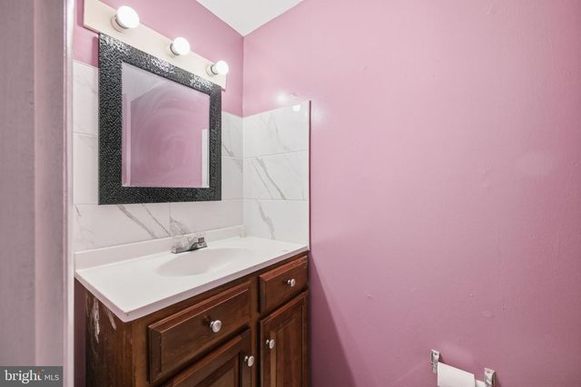 7616 WOODBINE DR, Laurel, MD 20707