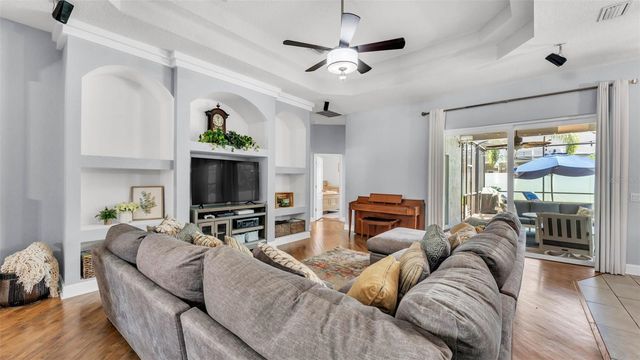 3911 SMOKE RISE COURT, Valrico, FL 33594